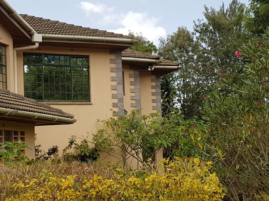 Spurwing Guest House Nairobi Exterior photo